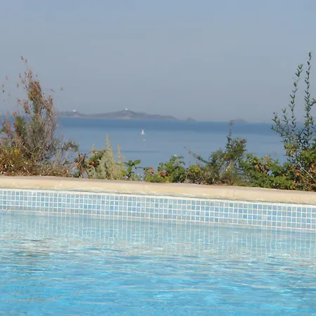 Celine Szálloda Coti-Chiavari