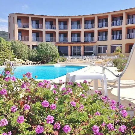 Celine Coti-Chiavari